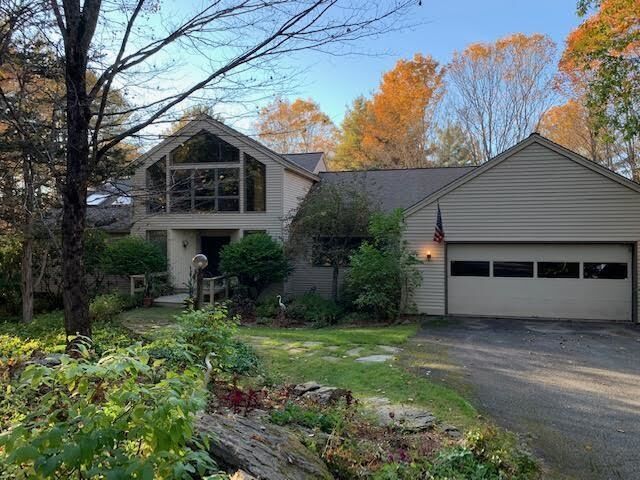 Property Photo: 102 Hendee Way VT 05059