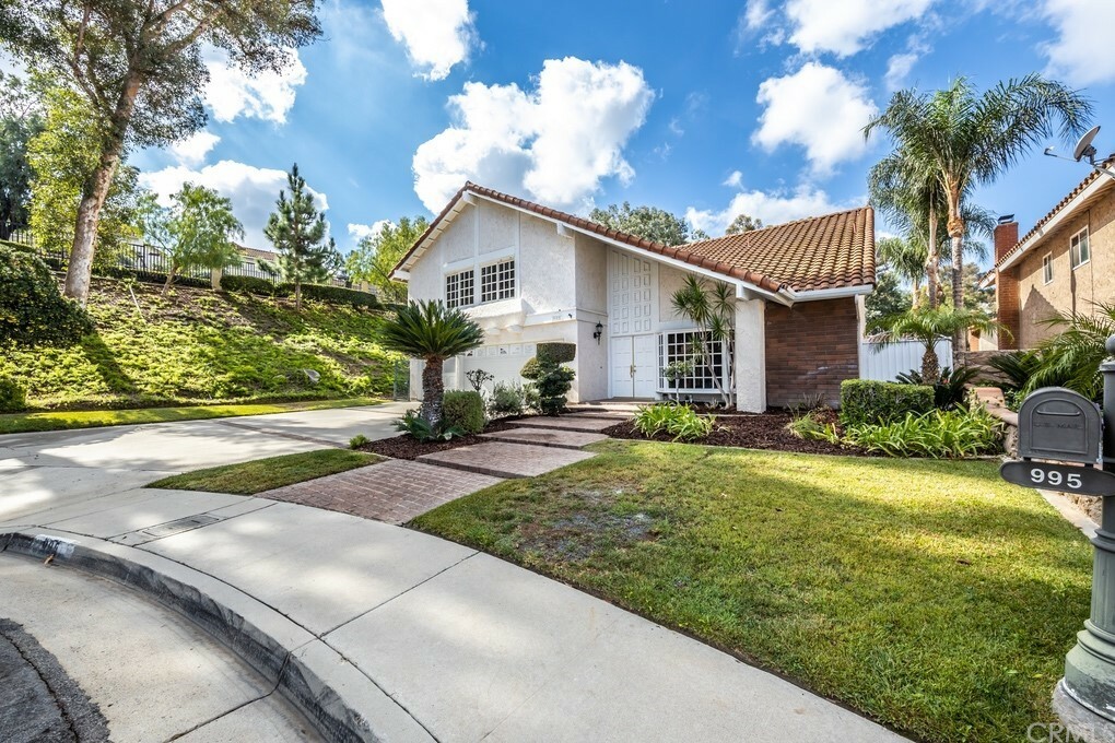 Property Photo:  995 S Lehigh Drive  CA 92807 