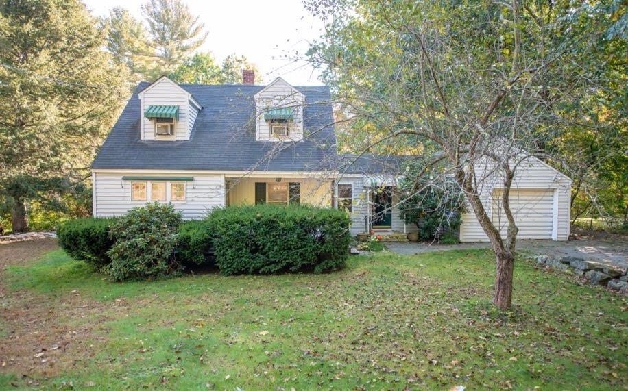 Property Photo:  103 Lawrence Road  NH 03079 