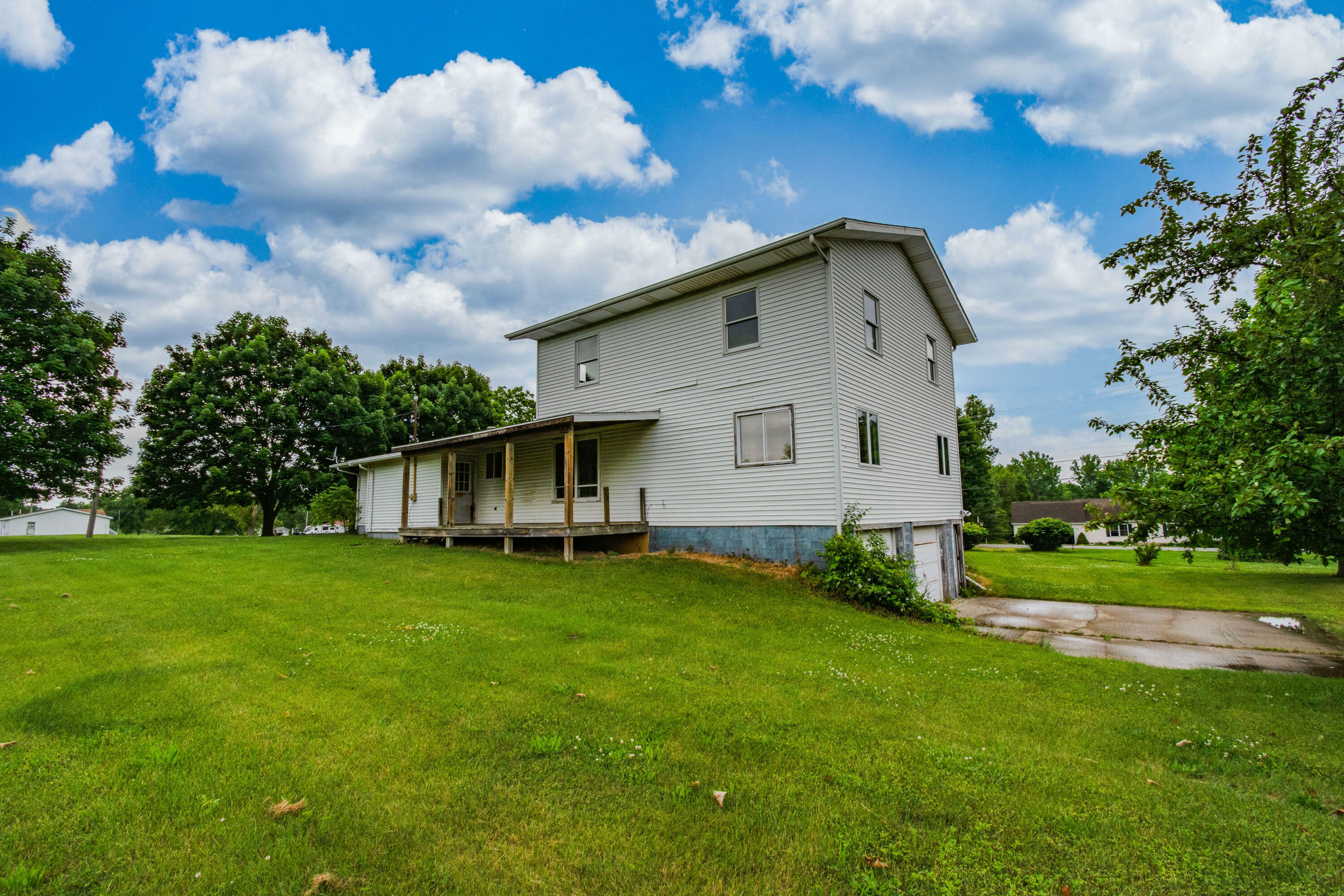 207 Manitou Road  Manitou Beach MI 49253 photo