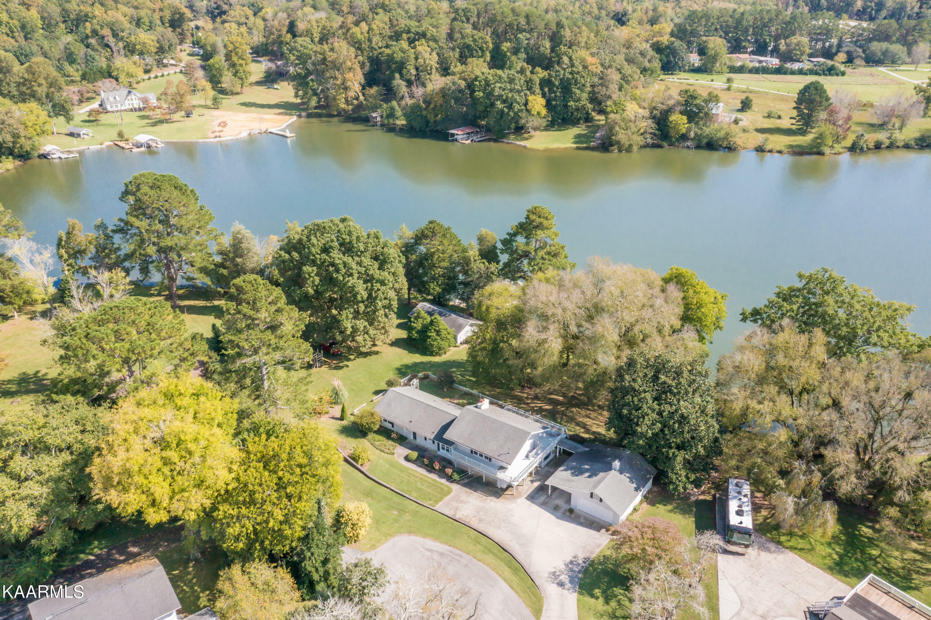 Property Photo:  136 Bowsprit Lane  TN 37763 