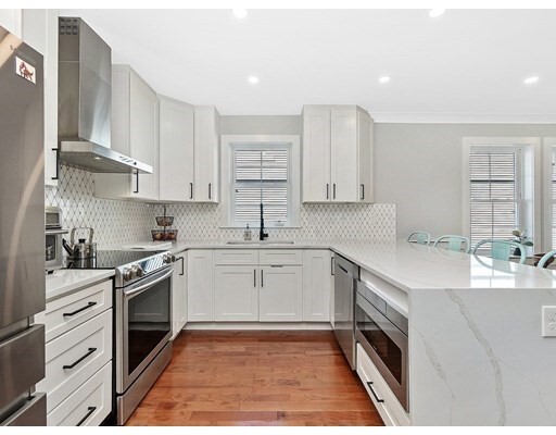 Property Photo:  20 Cornell Street 1  MA 02474 