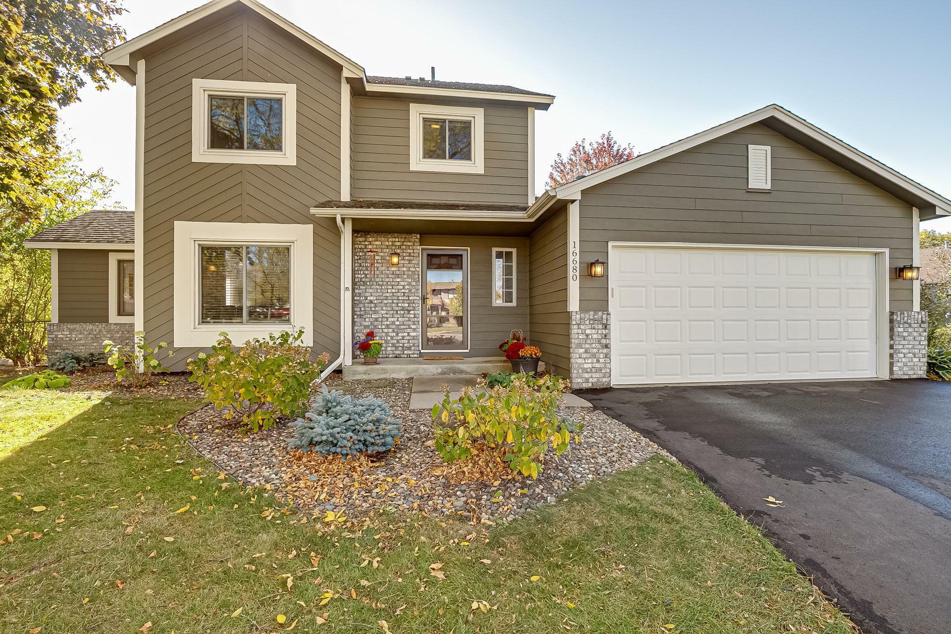 Property Photo:  16680 Jersey Court  MN 55044 