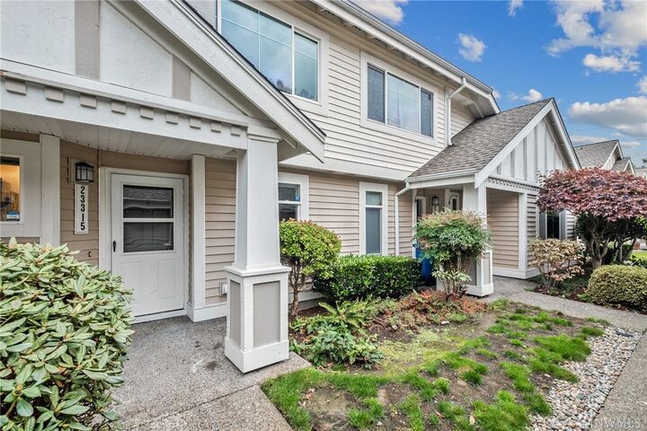 Property Photo: 23315 54th Ave S 3-2 WA 98032
