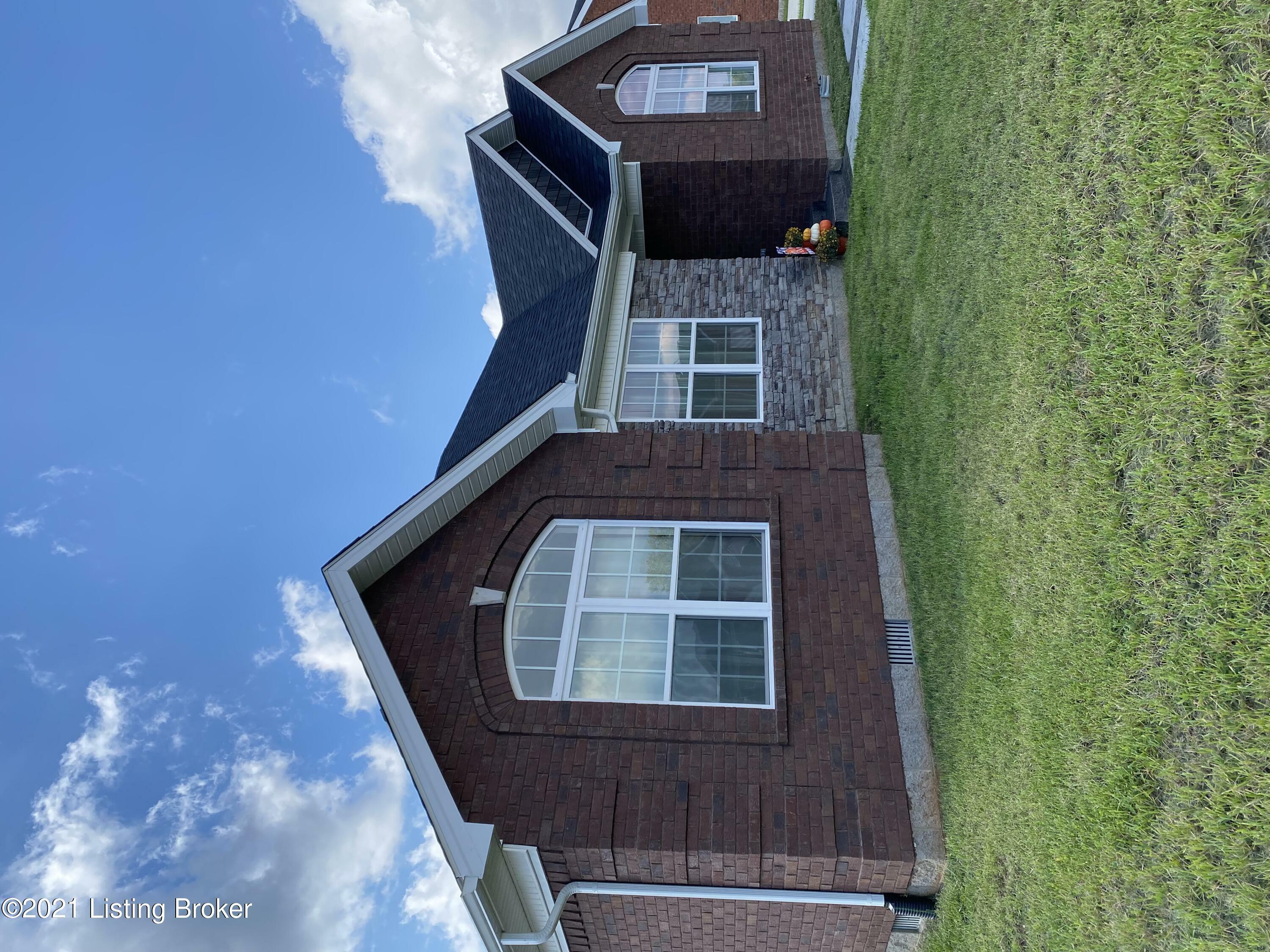 Property Photo:  109 Cormans Crossing Blvd  KY 40013 