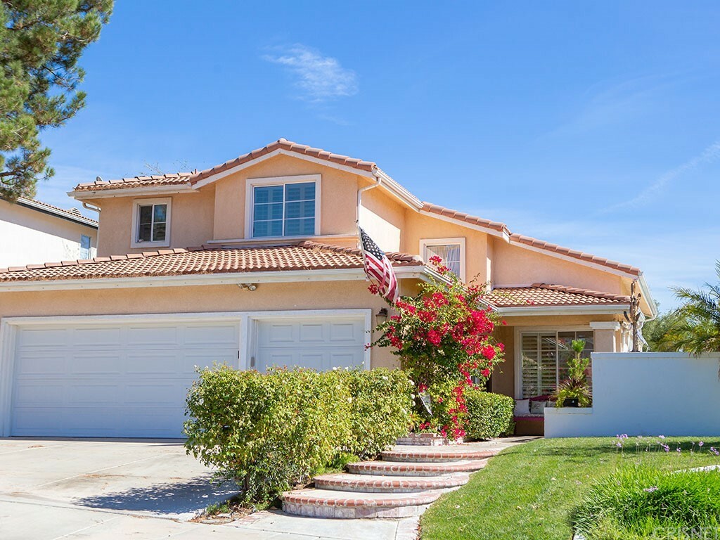 Property Photo:  25752 Bronte Lane  CA 91381 