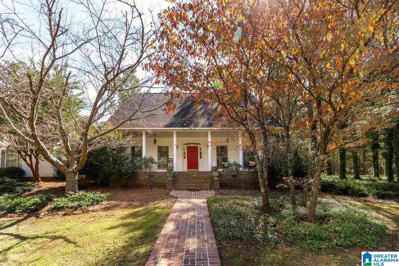 Property Photo:  575 Creekside Circle  AL 35160 