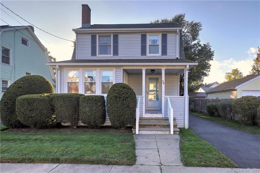 Property Photo:  29 Holmes Street  CT 06614 