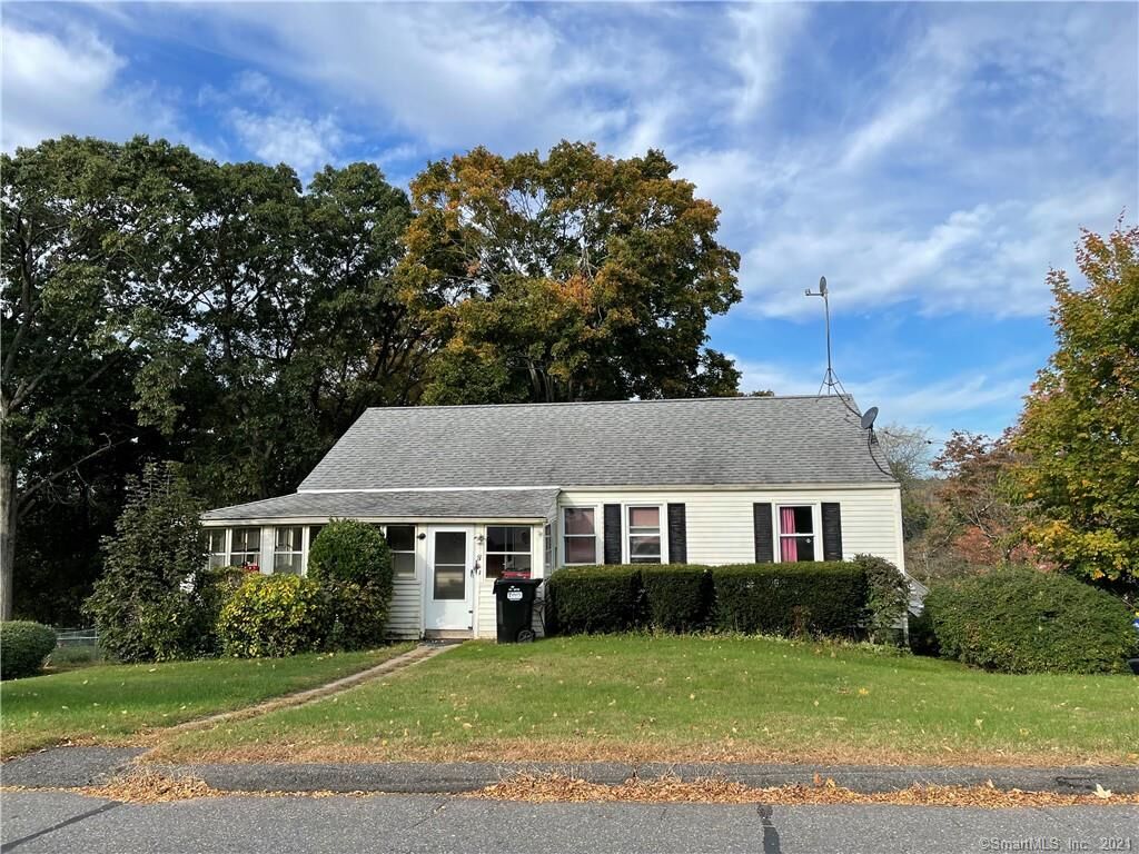 Property Photo:  81 Lakeview Street  CT 06451 