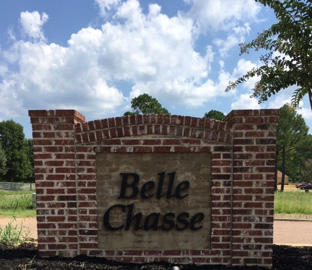 Property Photo:  132 Belle Chase  MS 39272 
