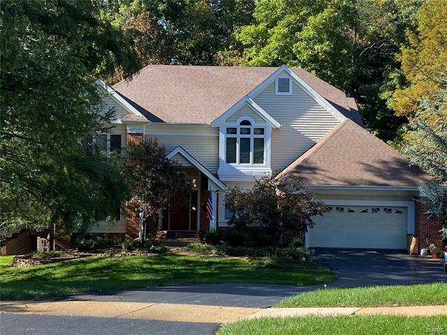 Property Photo:  612 Wood Fern Dr   63021 