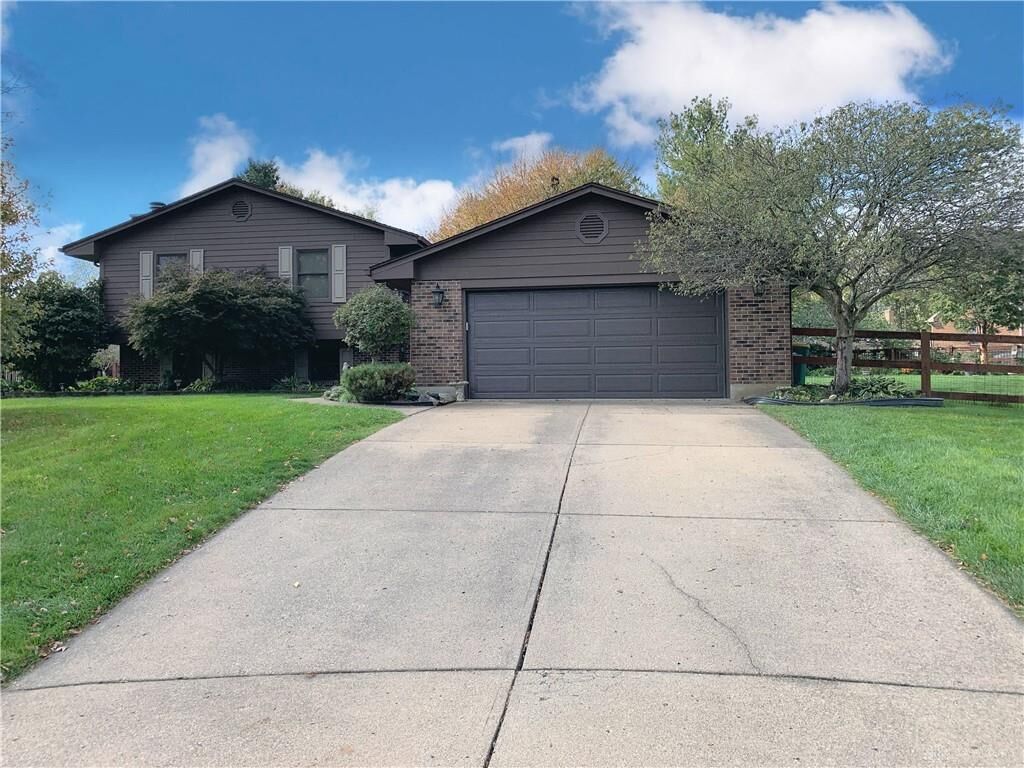 Property Photo: 524 King George Court OH 45066
