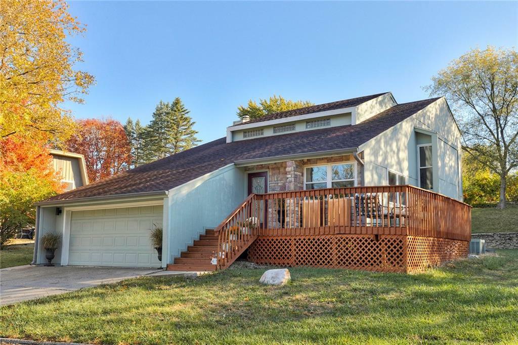 Property Photo:  2060 Sylvan Rill Road  IA 50265 