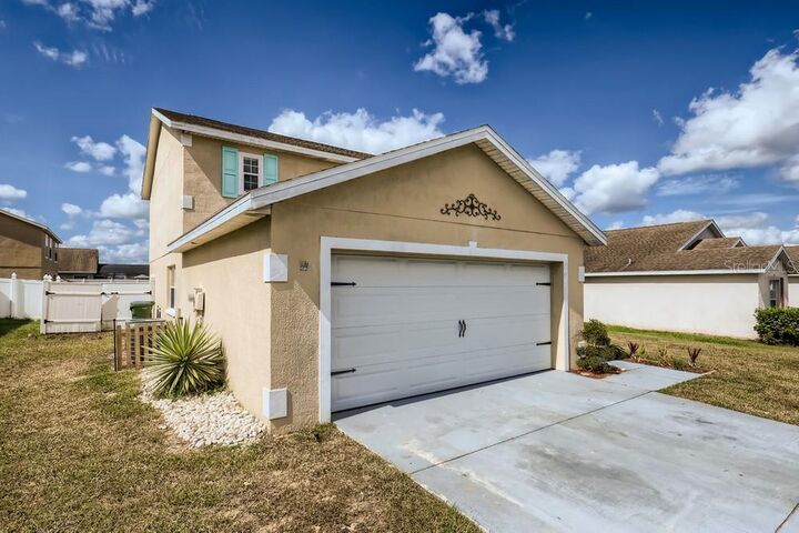 Property Photo:  603 Lyndsey Lane  FL 33884 