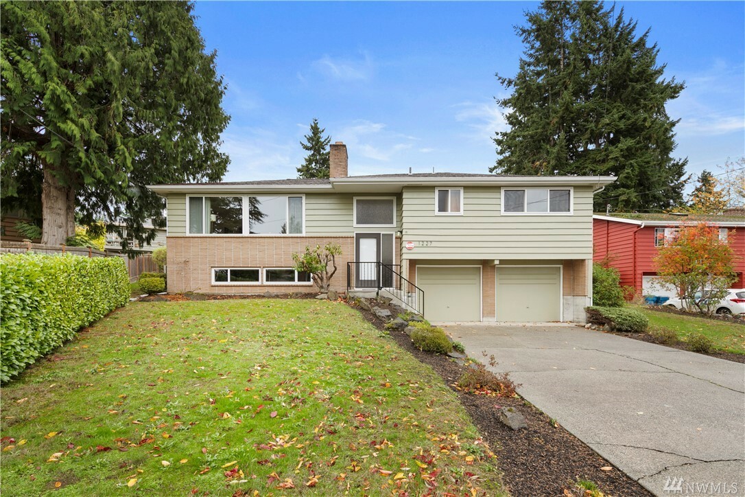 1227 8th Ave S  Edmonds WA 98020 photo