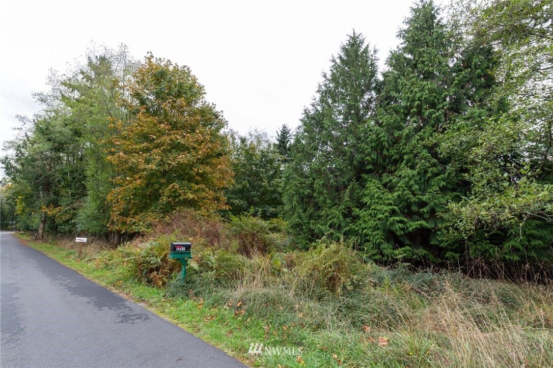 Property Photo: 0 Xxx S Nimitz Drive WA 98239