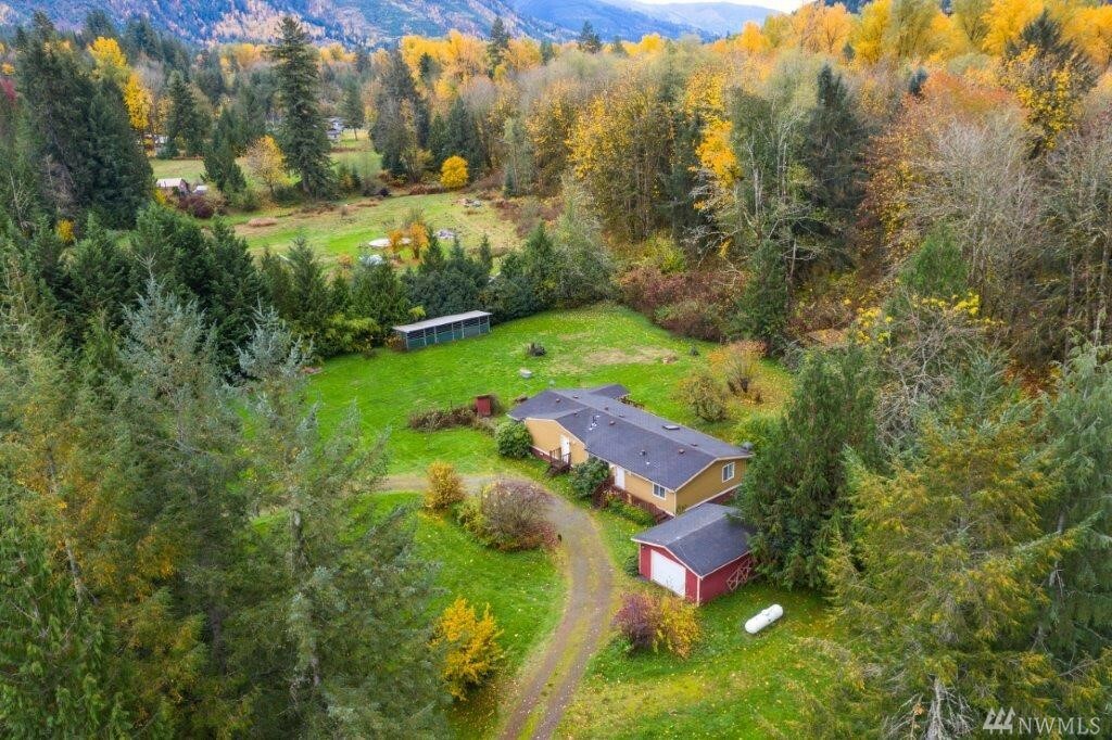 Property Photo: 5527 Mosquito Lake Rd WA 98244