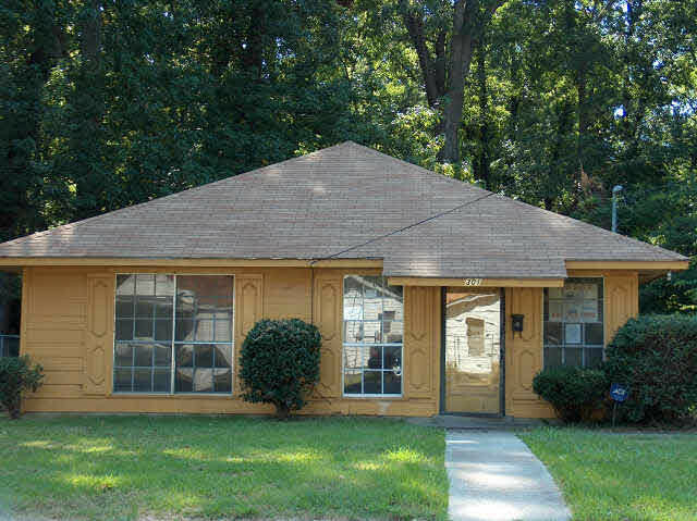 Property Photo:  301 Nimitz Street  MS 39209 