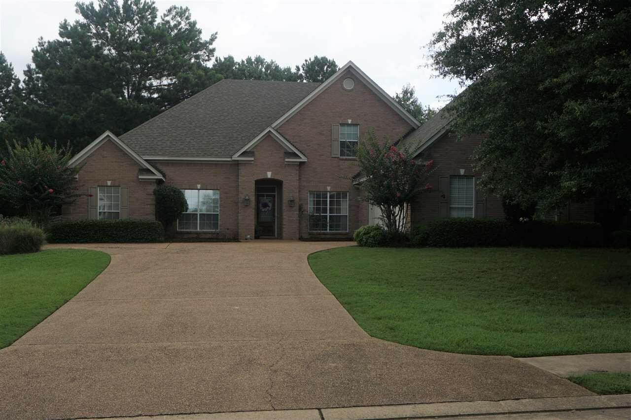 Property Photo:  317 Highleadon Court  MS 39110 