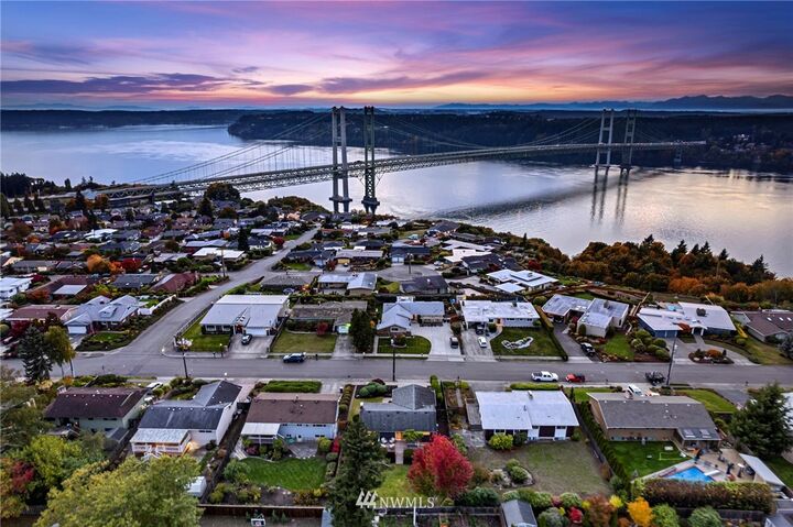 Property Photo:  1717 N Jackson Avenue  WA 98406 