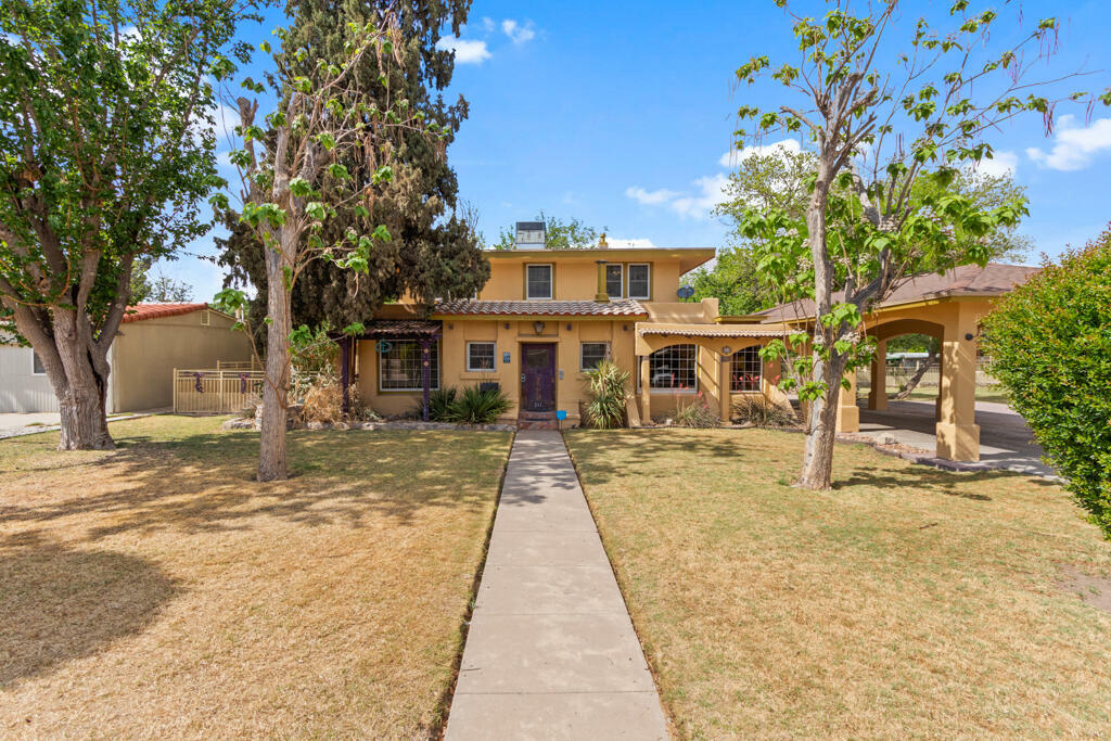 Property Photo:  211 Wenda Drive  TX 79915 