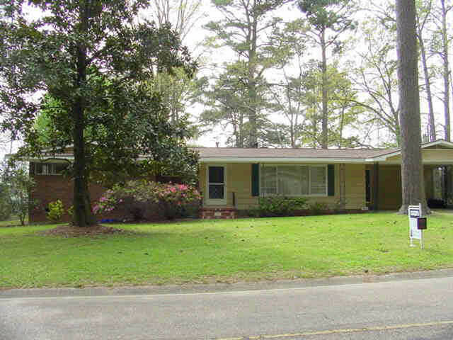 5417 Wayneland Drive  Jackson MS 39211 photo