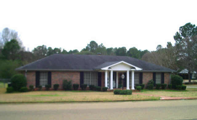 Property Photo:  2041 Gateway Drive  MS 39157 