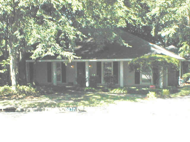 Property Photo:  6237 Northlake Circle  MS 39211 