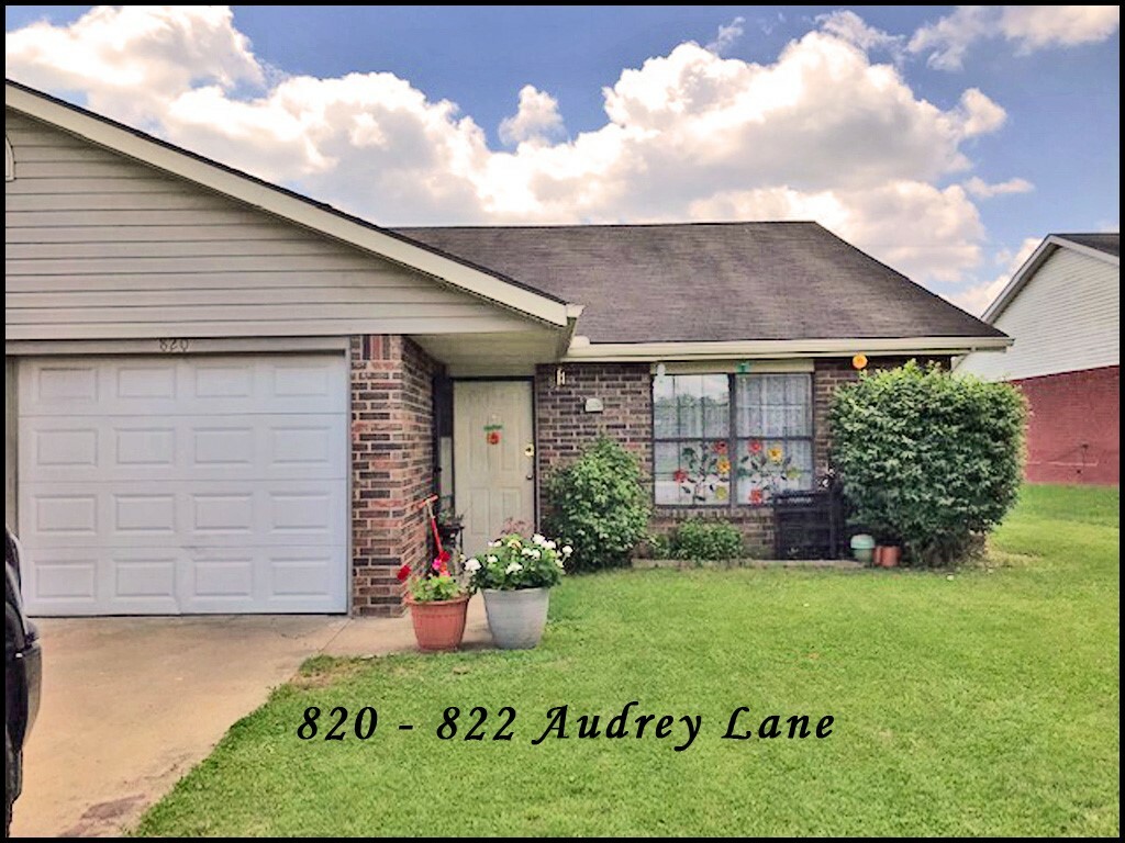 820-822 E Audrey Lane  Rogers AR 72758 photo