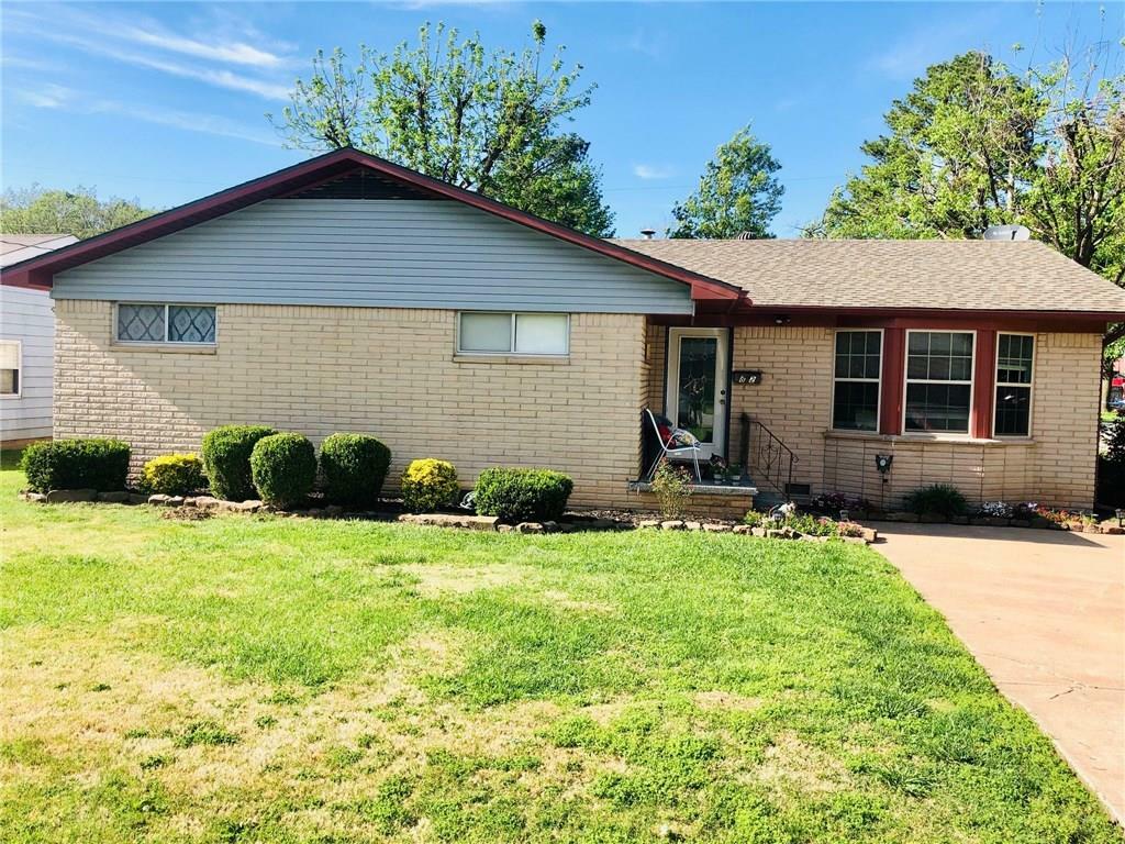 Property Photo: 802 NW 8th Street AR 72712