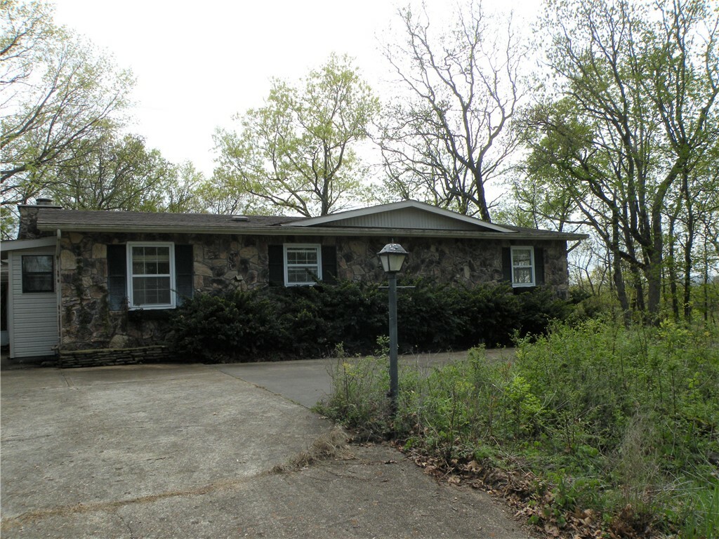 Property Photo:  217 Holiday Island Drive  AR 72631 