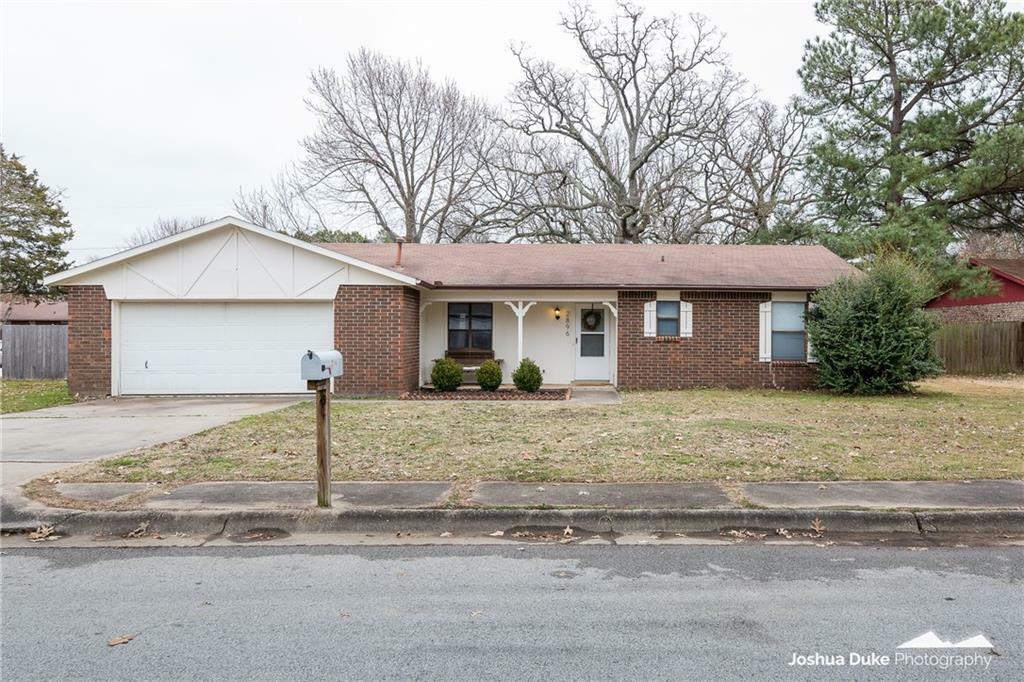 2896 N Sunny Lane  Fayetteville AR 72703 photo