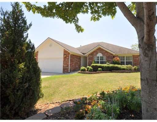 Property Photo:  1403 Barberry Lane  AR 72712 