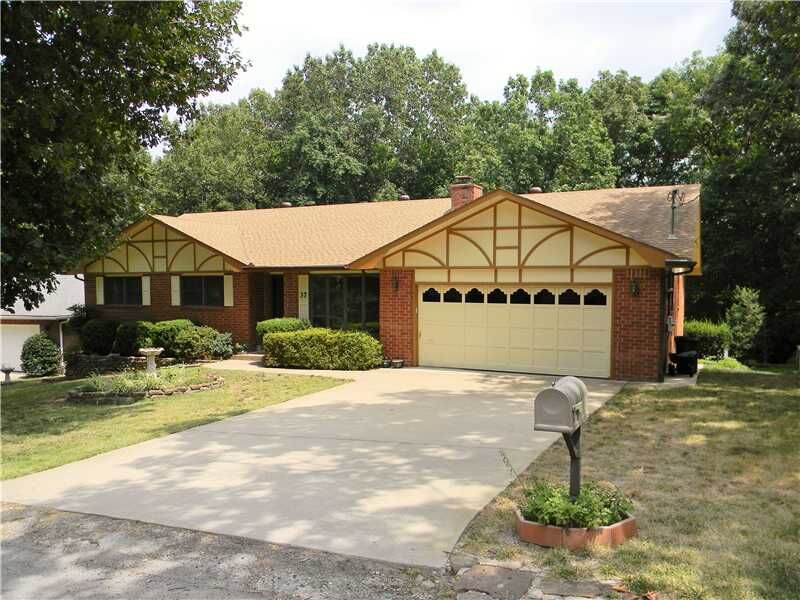 Property Photo:  37 Basildon Drive  AR 72715 