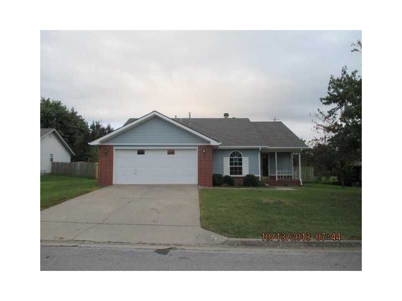 Property Photo: 411 Del Circle AR 72745