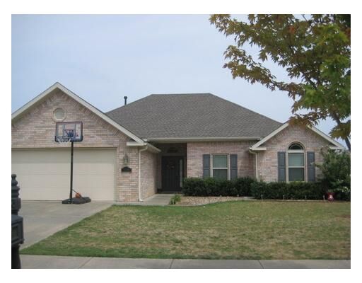 Property Photo: 3506 Clearwood Drive AR 72704
