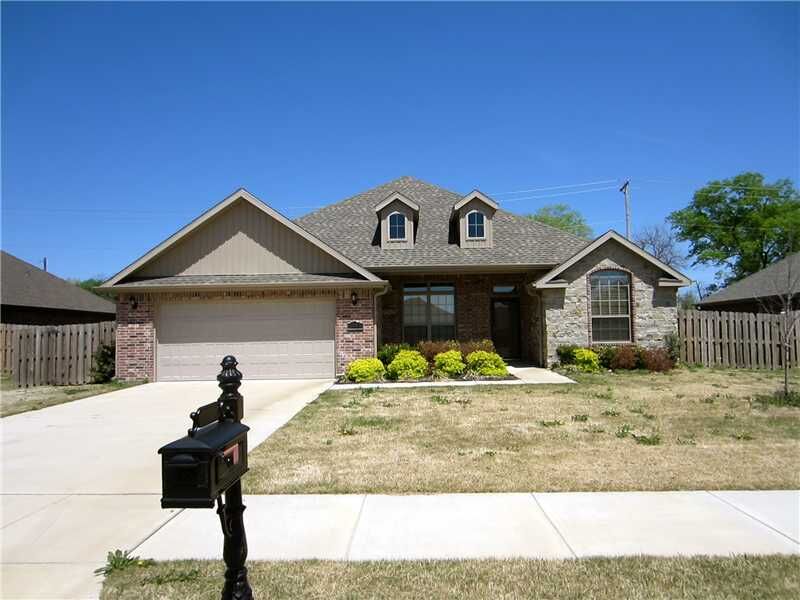 Property Photo: 3800 SW High Point Avenue AR 72712