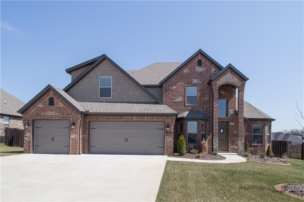 Property Photo: 1310 Solata Street AR 72719