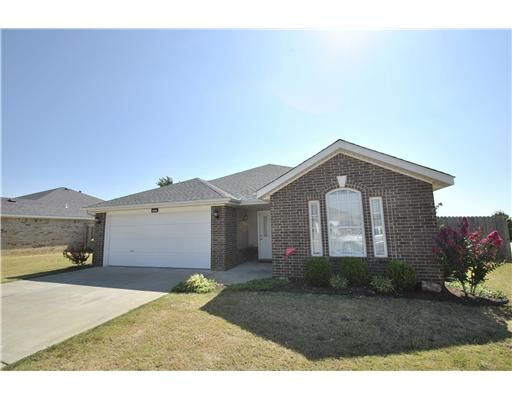 Property Photo: 500 Maplewood Drive AR 72719