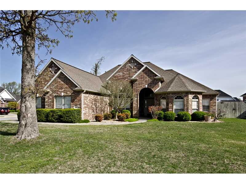 Property Photo: 4417 Arlington Drive AR 72758