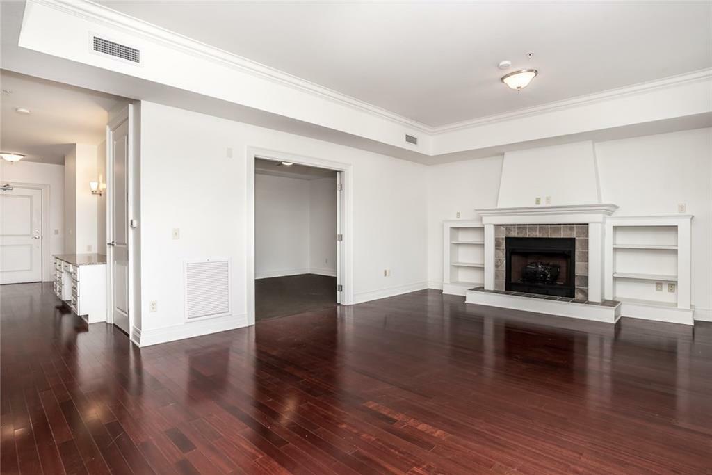 Property Photo:  609 W Dickson Street 409  AR 72701 