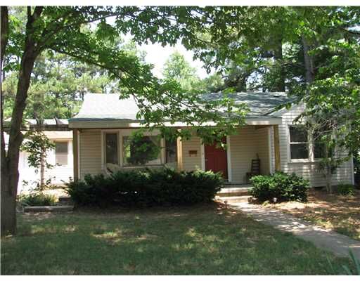 Property Photo:  1314 S Ellis Avenue  AR 72701 