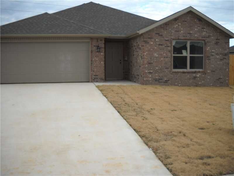 Property Photo: 1261 Persimmon Street AR 72719