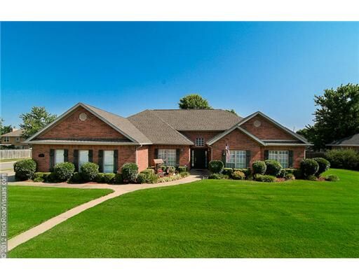 Property Photo: 4510 W Sandingham Street AR 72704