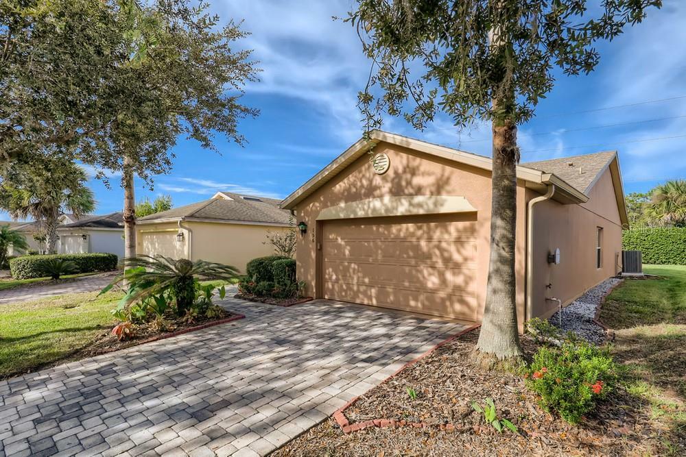 Property Photo:  156 Grand Canal Drive  FL 34759 