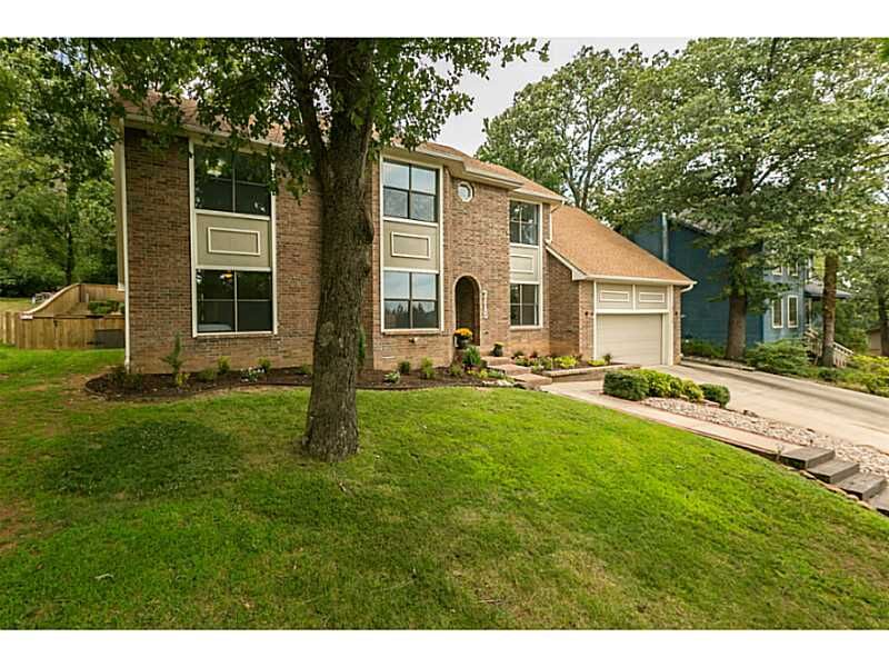 Property Photo:  3115 N Warwick Drive  AR 72703 