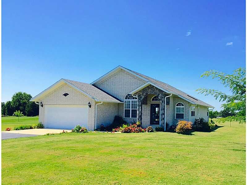 Property Photo: 20869 Private Road 1122 MO 65625