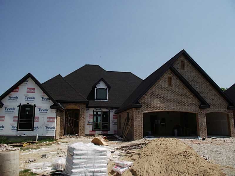Property Photo:  2930 Red Oak Court  AR 72719 