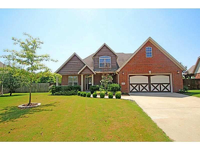 Property Photo: 1700 W Cottonwood Street AR 72758