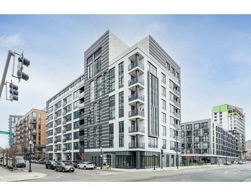 Property Photo: 40 Traveler 406 MA 02118